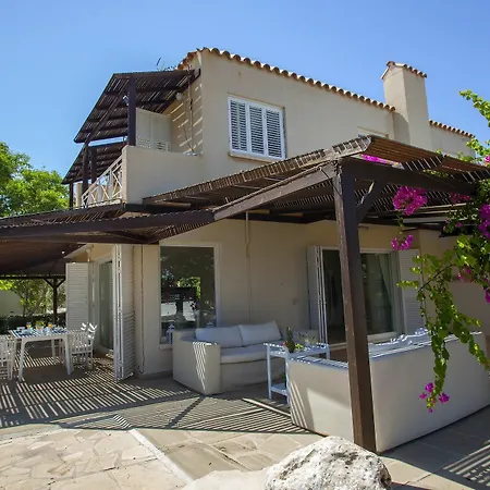 Villa Napa Beachfront Ayía Nápa